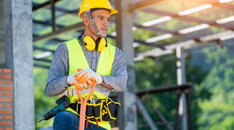 Professional gutter cleaning in Alamo, CA